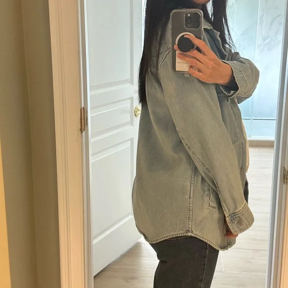 Everlane Light Blue Jean Jacket - Picture 4 of 6